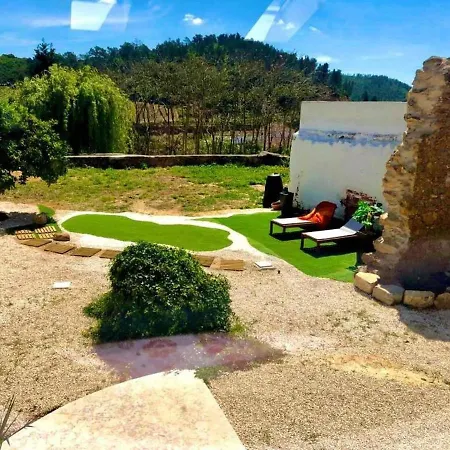 With Private Pool In Matacaes Hébergement de vacances *
